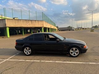 1999 BMW 5 серии 520i IV (E39), чёрный, 640000 рублей, вид 4
