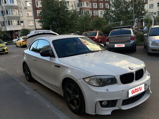 2011 BMW 1 серии 120i I (E82/E88) Рестайлинг 2, белый, 1420000 рублей, вид 3