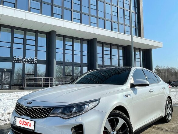2017 Kia Optima IV, белый, 2250000 рублей
