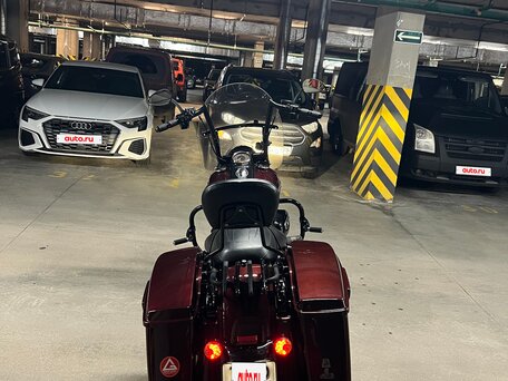 2019 Harley-Davidson Road King Special, красный, 1950000 рублей, вид 3