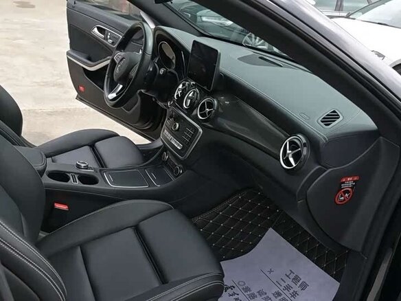 2019 Mercedes-Benz CLA 200 I (C117, X117) Рестайлинг, чёрный, 1520000 рублей - вид 9
