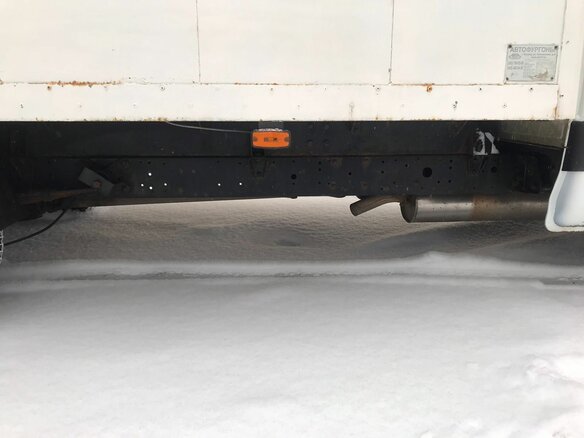2011 Iveco Daily, белый, 1500000 рублей - вид 3