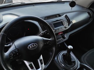 2010 Kia Sportage III, белый, 1320000 рублей, вид 4