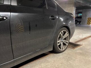2007 BMW 5 серии 535d V (E60/E61) Рестайлинг, чёрный, 1500000 рублей, вид 5