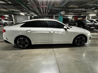 2020 Kia K5 III, белый, 2700000 рублей, вид 5
