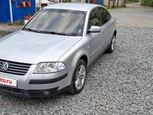 2001 Volkswagen Passat B5 Рестайлинг, серебристый, 480000 рублей - вид 2