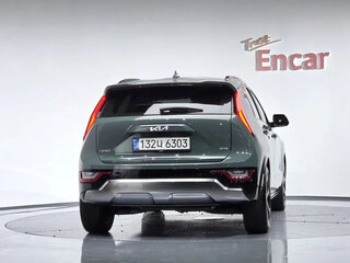 2022 Kia Niro II, зелёный, 1816000 рублей, вид 4