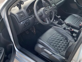 2010 Volkswagen Jetta V, серебристый, 649000 рублей, вид 5