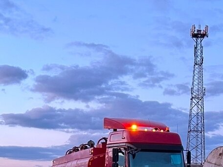 2012 Mercedes-Benz Axor, красный, 5500000 рублей, вид 1