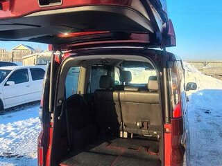 2021 Honda Stepwgn Spada V Рестайлинг, красный, 3100000 рублей, вид 3
