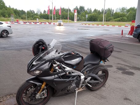 2020 Triumph Daytona 765 Moto2, чёрный, 1190000 рублей, вид 4