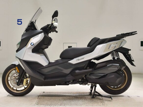2025 BMW C 400 GT, белый, 977000 рублей