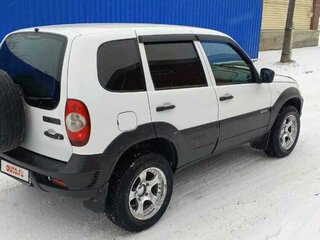 2018 Chevrolet Niva I Рестайлинг, белый, 605000 рублей, вид 5