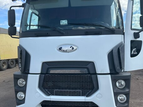 2015 Ford Cargo, белый, 2999000 рублей, вид 5