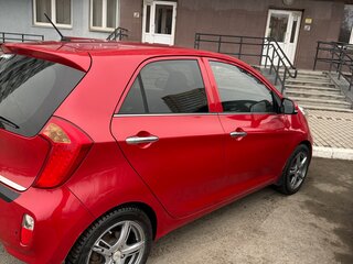2013 Kia Picanto II, красный, 860000 рублей, вид 3