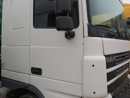2004 DAF XF 95, белый, 1500000 рублей, вид 2