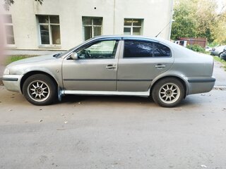 2008 Skoda Octavia I (A4) Рестайлинг, серый, 333000 рублей, вид 3