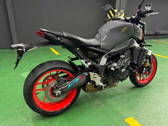 2021 Yamaha MT-09 (FZ-09), серый, 1150000 рублей - вид 18