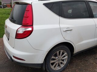 2016 Geely Emgrand X7 I Рестайлинг, белый, 700000 рублей, вид 5