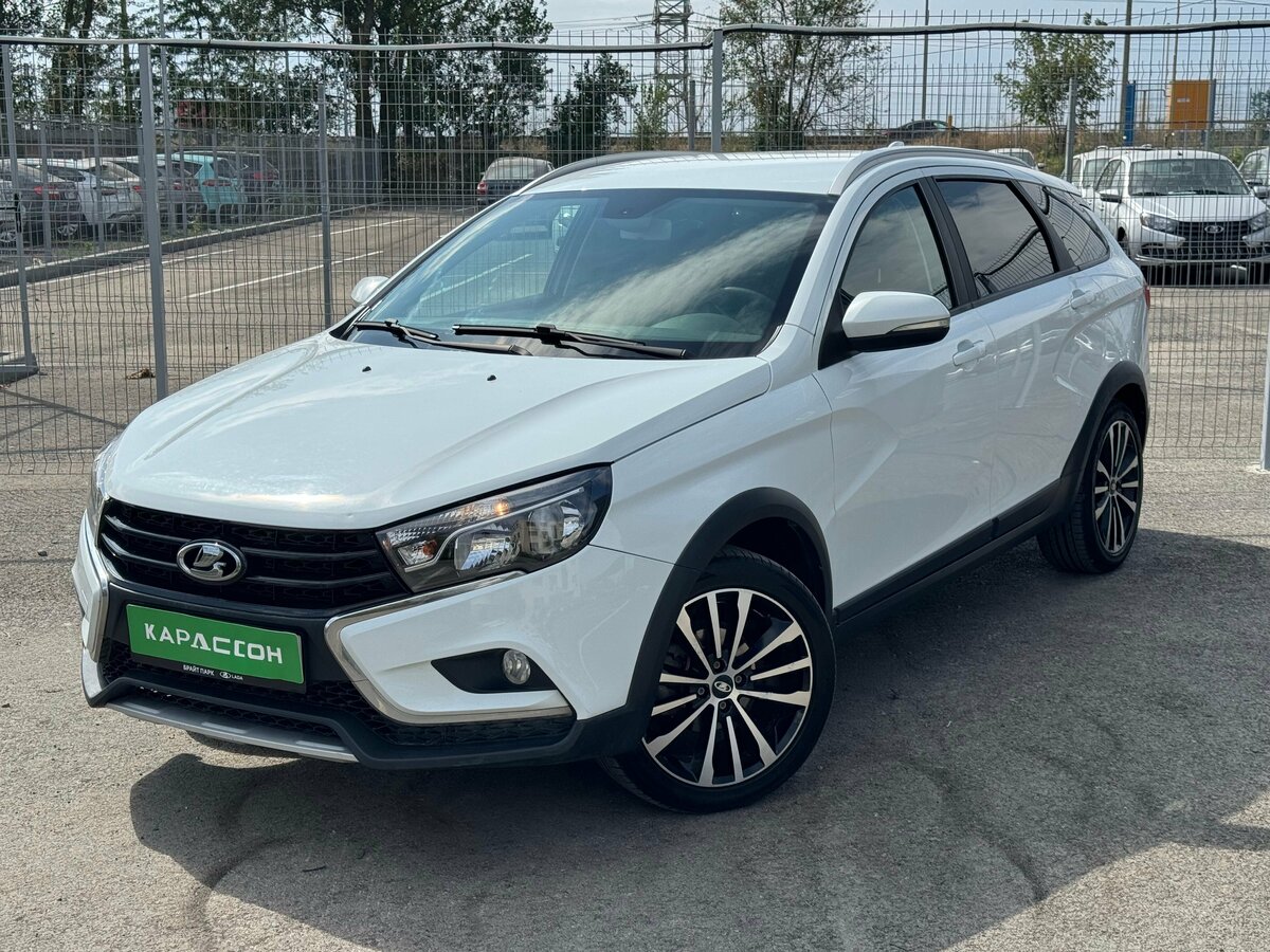 Открыть фотографии: Lada (ВАЗ) Vesta I