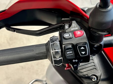 2024 BMW R 1300 GS Adventure, красный, 2690000 рублей, вид 5