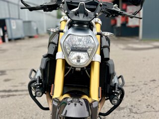 2018 BMW R 1200 R, коричневый, 1180000 рублей, вид 3