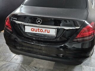 2020 Mercedes-Benz C-Класс 200 IV (W205) Рестайлинг, чёрный, 4450000 рублей, вид 3