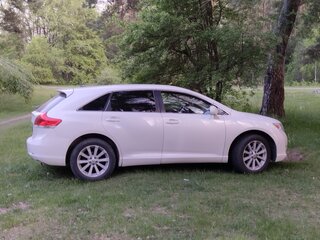 2010 Toyota Venza I, белый, 1345000 рублей, вид 3
