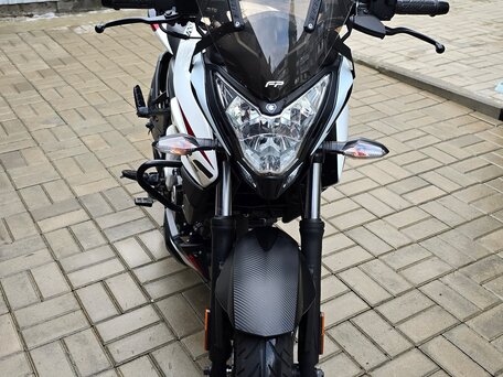 2022 Bajaj Pulsar NS 200, белый, 260000 рублей, вид 3