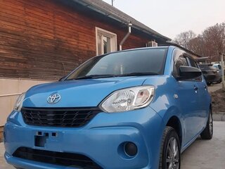 2017 Toyota Passo III, синий, 980000 рублей, вид 4