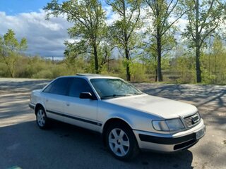 1991 Audi 100 IV (C4), белый, 380000 рублей, вид 1