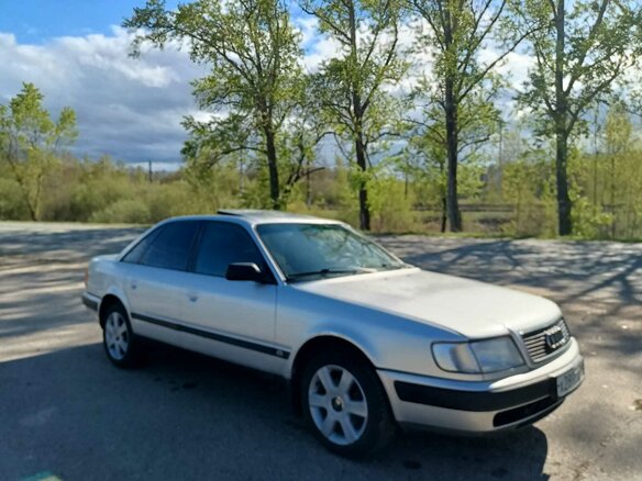 1991 Audi 100 IV (C4), белый, 399000 рублей