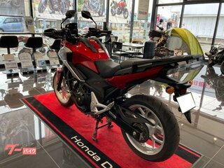 2017 Honda NC 750X, красный, 750000 рублей, вид 4