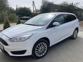 2018 Ford Focus III Рестайлинг, белый, 899999 рублей, вид 1