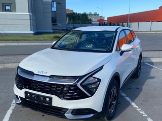 2023 Kia Sportage V, белый, 3790000 рублей, вид 1