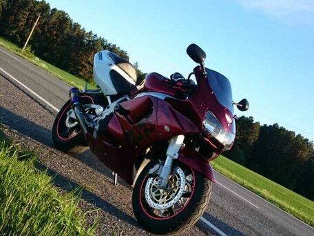 1997 Honda CBR 900RR Fireblade, красный, 350000 рублей, вид 3
