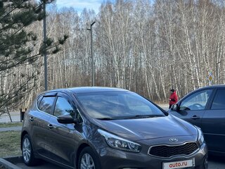 2014 Kia Ceed II, коричневый, 1150000 рублей, вид 1