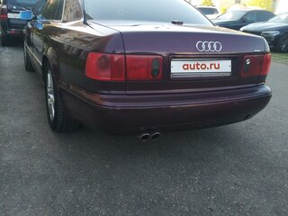 1994 Audi A8 I (D2), красный, 700000 рублей, вид 2