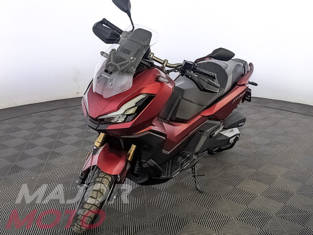 2023 Honda ADV350, красный, 855000 рублей, вид 3