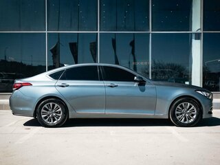 2015 Hyundai Genesis II, серый, 2000000 рублей, вид 4