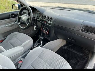 2000 Volkswagen Jetta IV, синий, 450000 рублей, вид 1