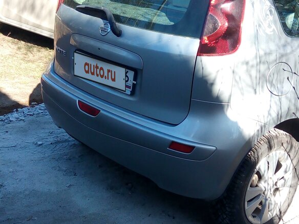2012 Nissan Note I Рестайлинг, серебристый, 850000 рублей - вид 1