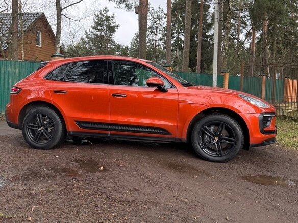 2021 Porsche Macan I Рестайлинг 2, оранжевый - вид 4