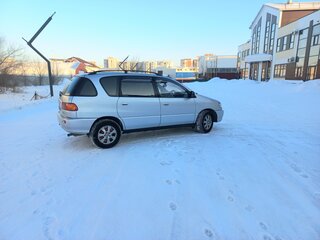1998 Toyota Ipsum I (M10), серебристый, 625000 рублей, вид 2