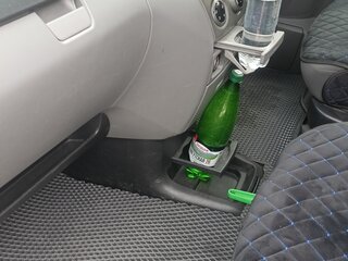 2001 Toyota Voxy I (R60), белый, 1000000 рублей, вид 1