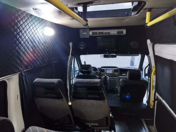 2011 Ford Transit, белый, 1500000 рублей - вид 5