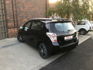 2011 Toyota Verso I, чёрный, 1120000 рублей, вид 2
