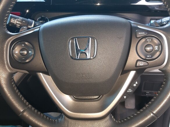 2017 Honda Stepwgn Spada V Рестайлинг, белый, 2130000 рублей - вид 17