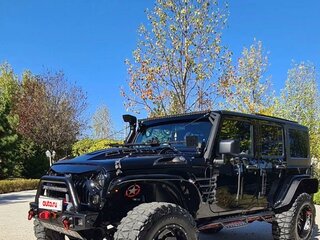 2012 Jeep Wrangler III (JK), чёрный, 4500000 рублей, вид 1