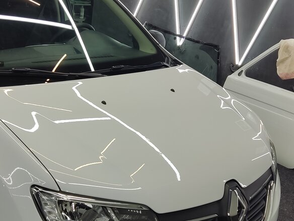 2020 Renault Logan II Рестайлинг, белый, 1060000 рублей - вид 1